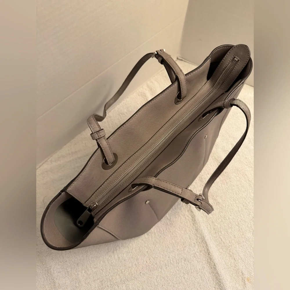 Michael Kors Saffiano Leather Shoulder Tote | Zip Top | Neutral Taupe